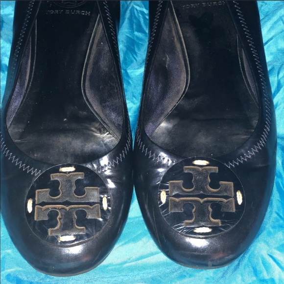 TORY BURCH Patent Leather Reva Scrunch Ballet Flat - Picture 5 of 7